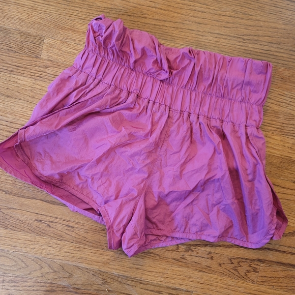 FP Nylon running shorts hot pink fuscia with back mesh pocket "The Way" Movement - Picture 4 of 8